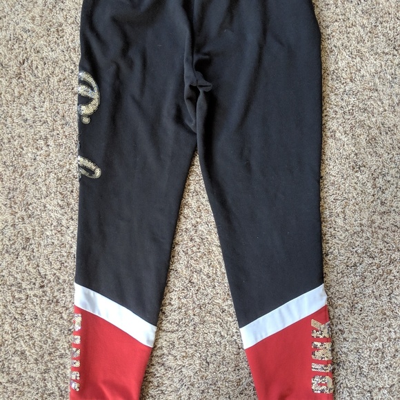 Victoria's Secret Jogger Set - Picture 3 of 4